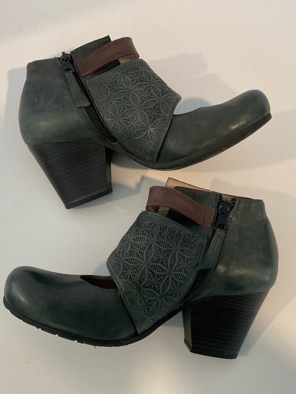 MIZ MOOZ Heeled Booties Leather Dark Green Size 8 - Picture 3 of 11